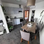 Andiks Apartment