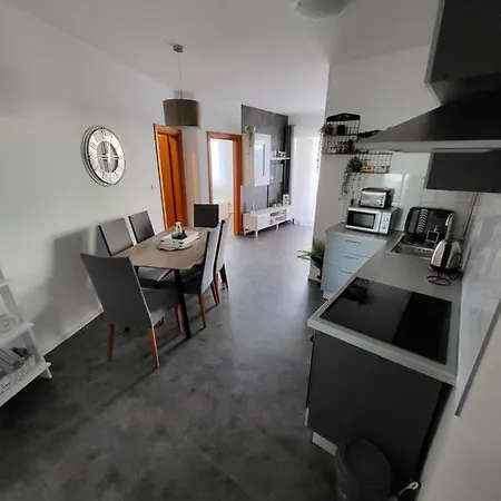 Appartement Andiks *